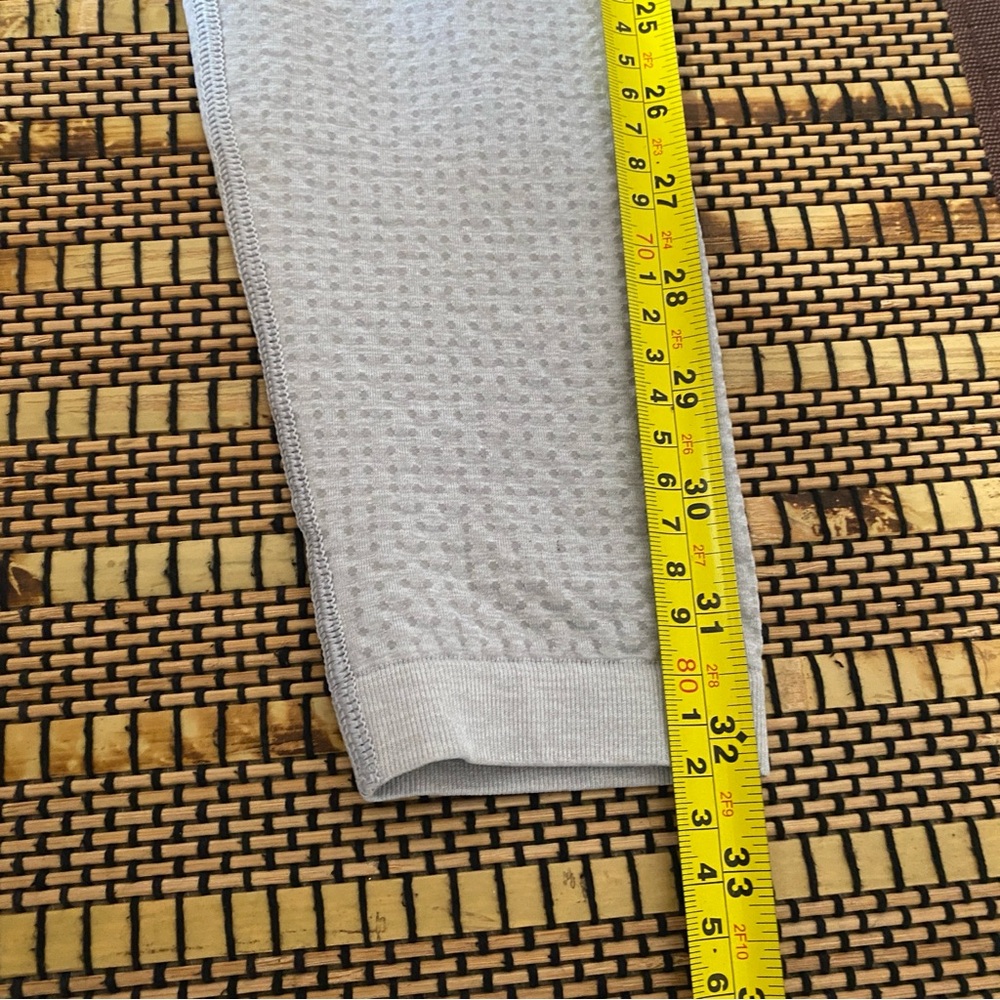 Gymshark Seamless Leggings S‎ Small Light Gray High Waist Textured Compression - Picture 12 of 12